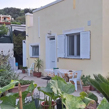 La Campetella - Relax A Due Passi Dal Centro Daire Ischia